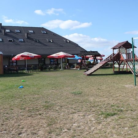 Gosciniec Legenda Hotell Wyszogrod Exteriör bild