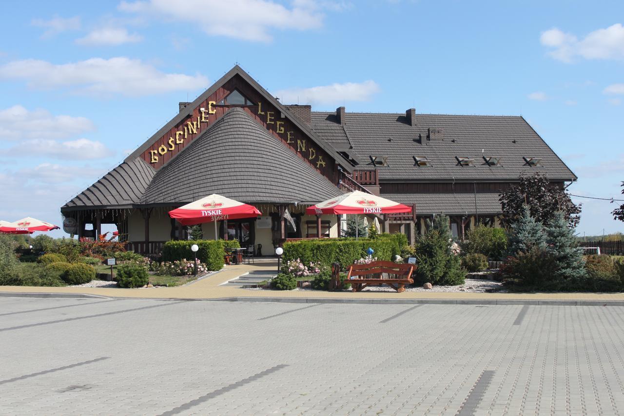 Gosciniec Legenda Hotell Wyszogrod Exteriör bild